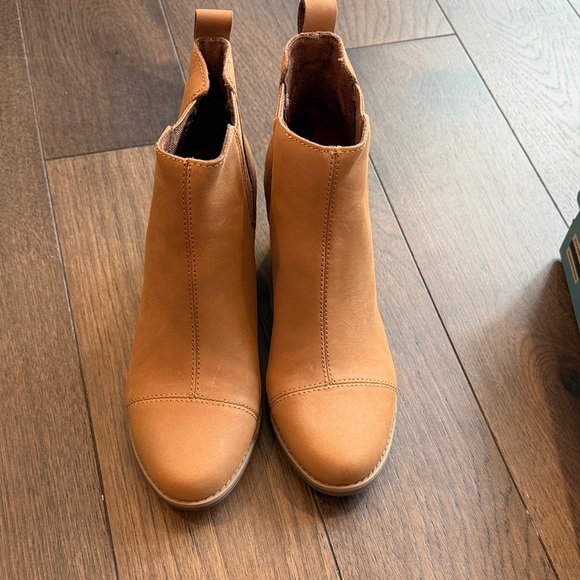 TOMS Everly Women's Brown Ankle Booties Size 7 New In Box - C20-001 - Picture 5 of 9